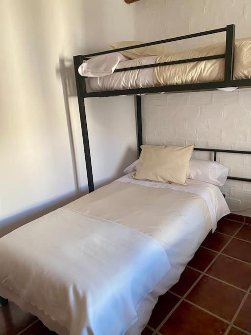Apartamentos Ca Federo, Casa La Tia Elena Hinojosa del Duque Kültér fotó