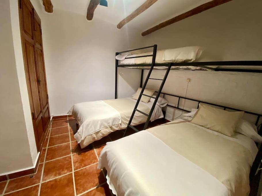 Apartamentos Ca Federo, Casa La Tia Elena Hinojosa del Duque Kültér fotó
